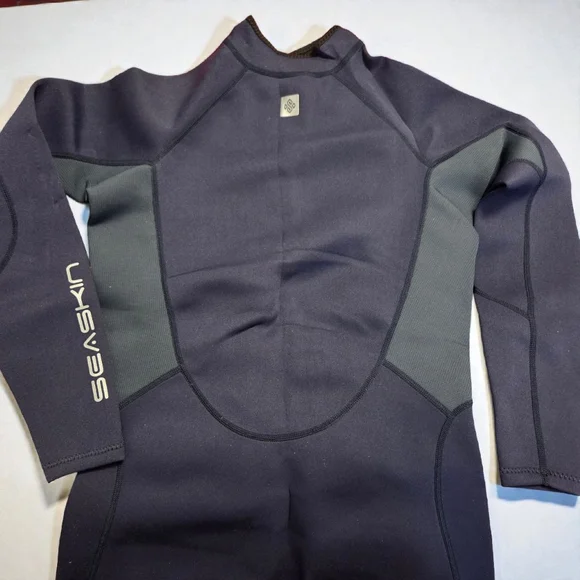 Men's SEASKIN Navy & Gray Rash Guard L - Picture 3 of 8